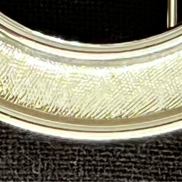 Two Crown Trifari Brooches - Picture 6 of 13